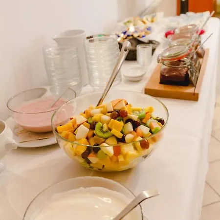 Goldner Stern Hotel *